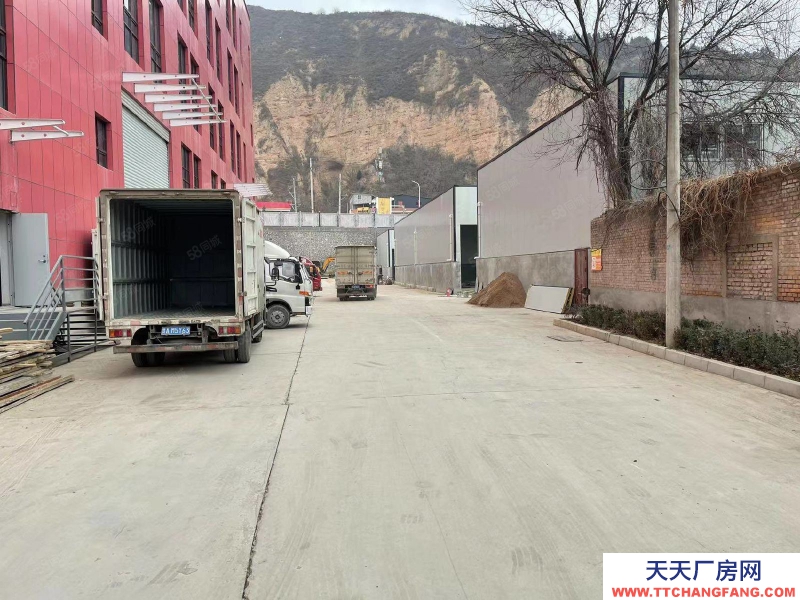 (出租)天水秦城 暖河灣工業園區20000平倉庫出租，價格面議