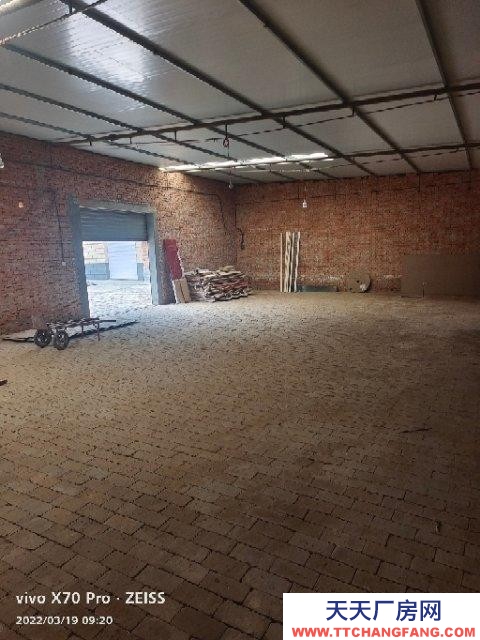 (出租) 慶陽西峰位置路邊，院子大，庫房門口凝化