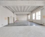 (出租) 長(zhǎng)寧層高5米部分loft 市區(qū)攝影直播傳媒廣告場(chǎng)地