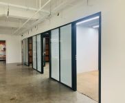 (出租) 靜安高端園區(qū) 底樓層高6米 辦公展廳 攝影直播 文創(chuàng)設(shè)計 搶先