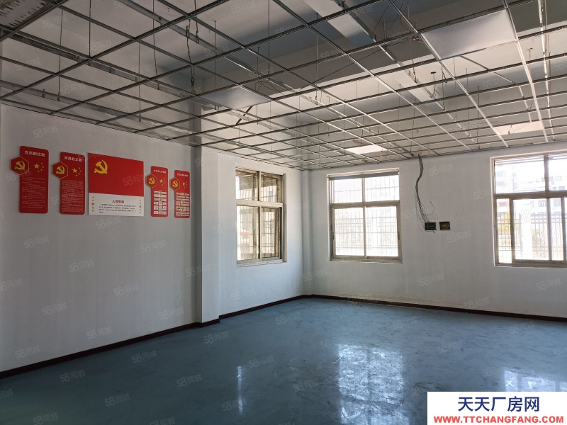 溫州平陽(出租) 熬江廠房出租整棟1~4層帶彩鋼棚約3500平米，低價出租。