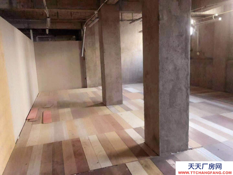 (出租) 大連沙河口倉(cāng)庫(kù)位于蘭亭山水小區(qū)內(nèi)