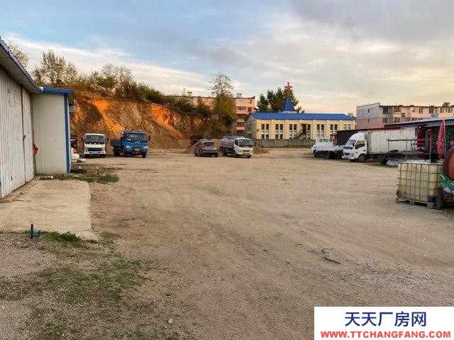 (出租)撫順 順城區雷鋒體育場高山路 廠房場地出租；價格面議