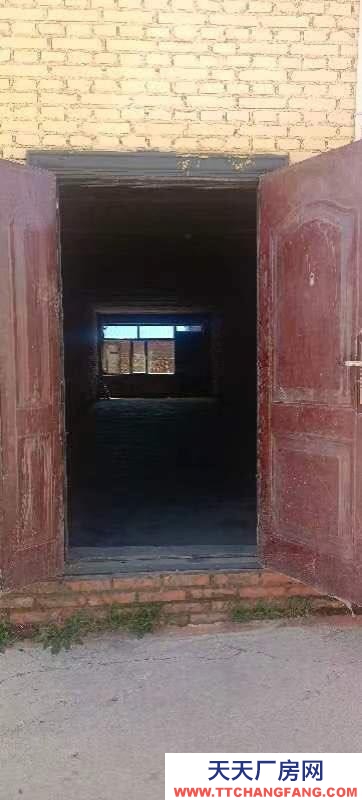 (出租) 呼和浩特玉泉區房源位于南湖濕地公園內大庫侖村內部，庫房多，價格便宜。