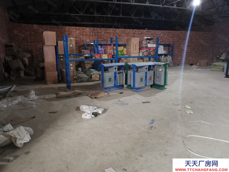 (出租)呼和浩特回民區庫房400至2500平米(有下夜的)財經大學北側