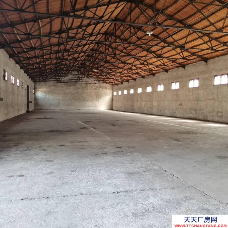 (出租)柳州柳江 白蓮機場路口 4800平米磚混倉庫隔熱