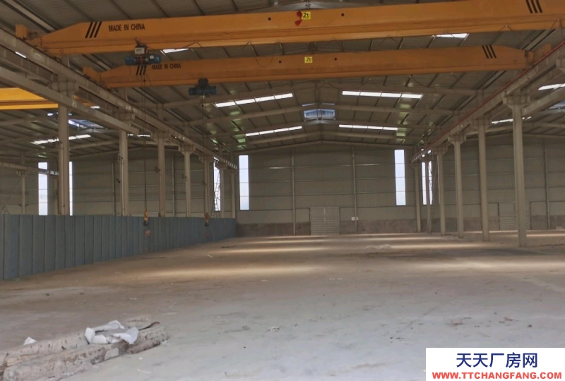 泰安新泰可進17米大車，兩臺五噸航車整體新車間，干凈 漂亮