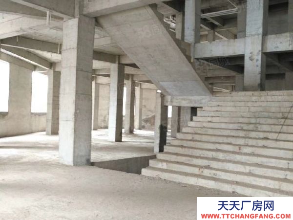邵陽市雙清區建材城二期市場主干道上全框架4268平方廠房倉庫出租