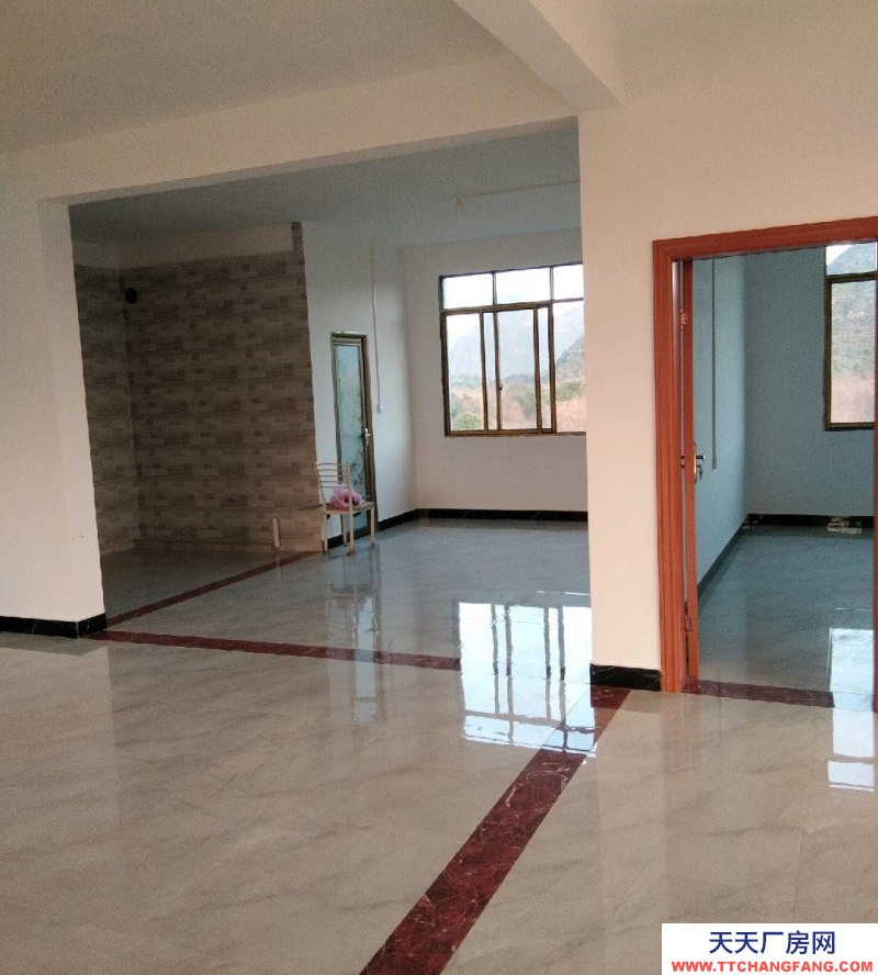 (出租) 桂林臨桂一共三層，共600平方米