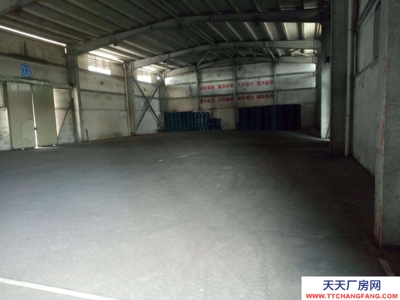 (出租) 桂林象山區瓦窯八中旁道路兩側倉庫