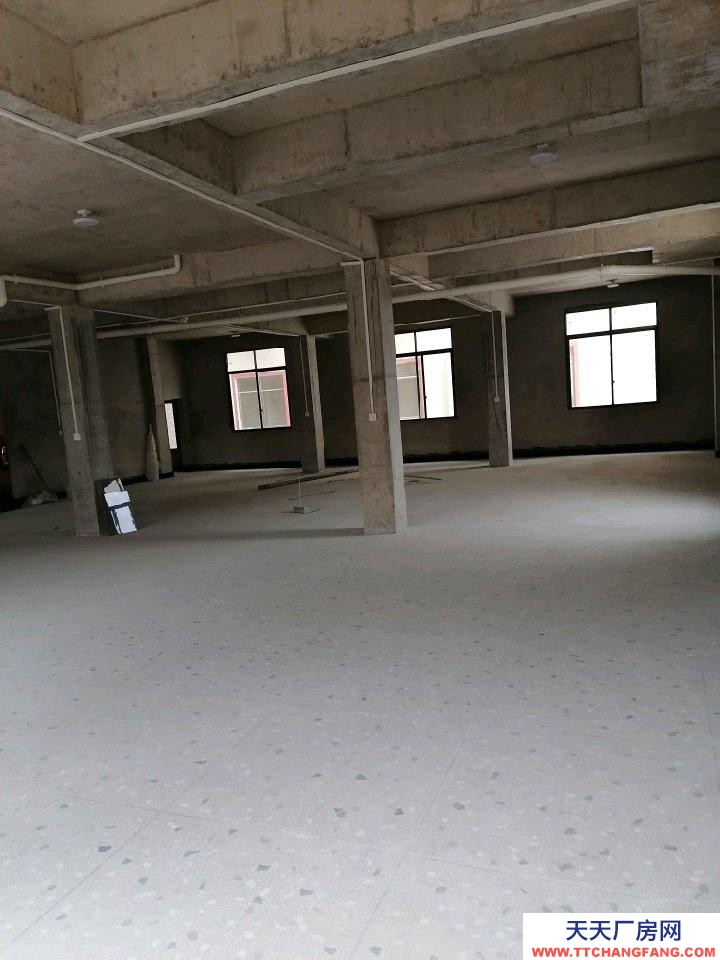 (出租)桂林靈川 廠房，倉庫出租，1100平方，可分租，交通便到，可進大貨車，