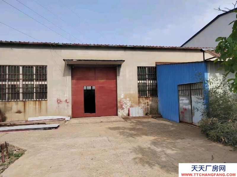 泰安肥城獨立院，水電齊全，廠房400多平，有六間平房