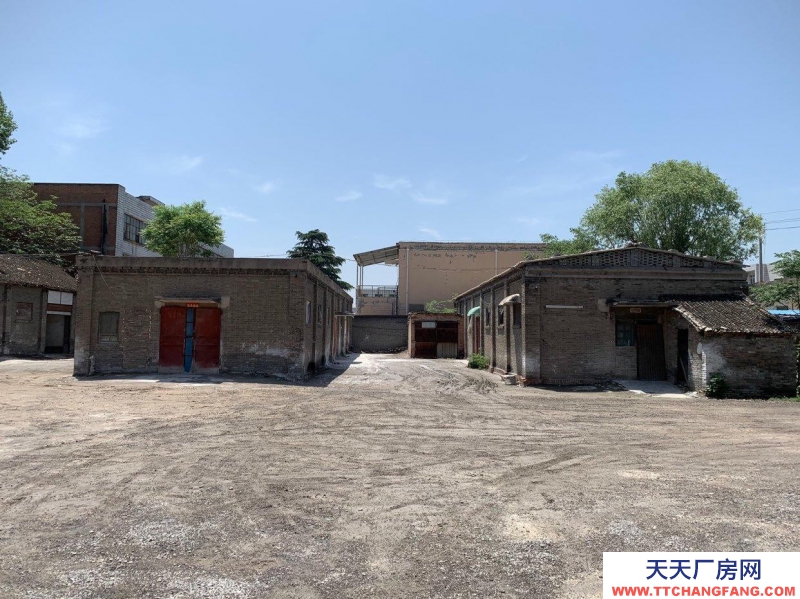 (出租) 焦作沁陽西向鎮人民路農業銀行北臨采購部大院廠房倉庫對外出租