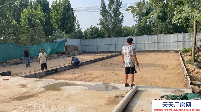 聊城冠縣干凈衛(wèi)生，空氣優(yōu)良，現(xiàn)代化的車間