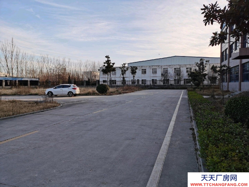 (出租)焦作博愛 基礎裝修已經做好，只需簡單裝修，10畝地大院子