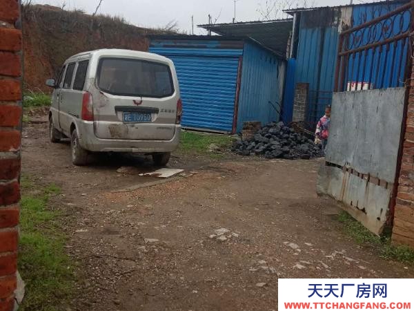 邵陽市北塔縣 前坪后院帶鋼結構廠房有三相電水井