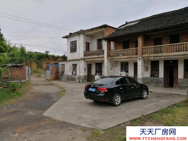 邵陽市北塔縣 前坪后院帶鋼結構廠房有三相電水井