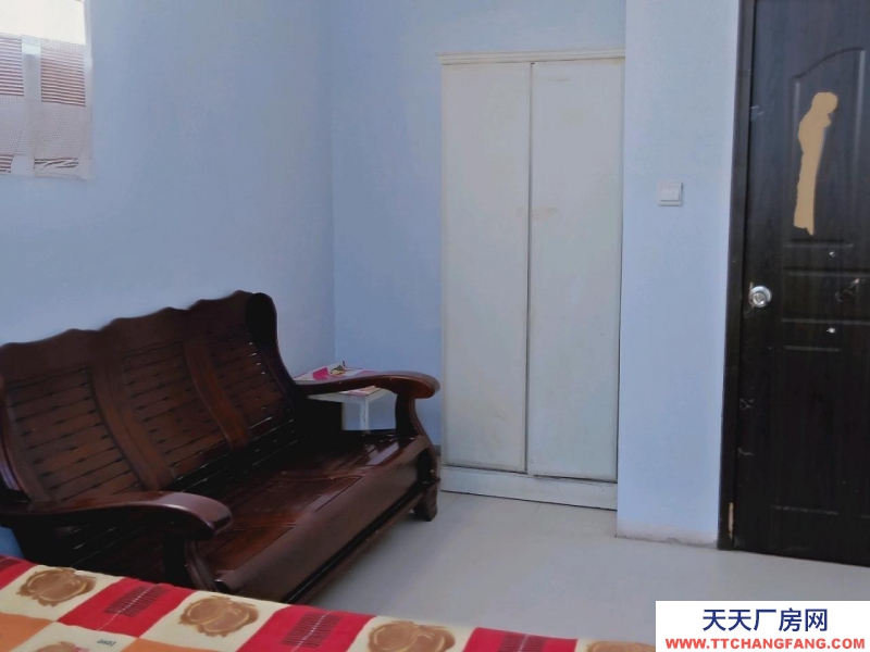 邯鄲 叢臺 自己家的自留地蓋的房子，水，電齊全，安全性高，有兩個(gè)警務(wù)室。