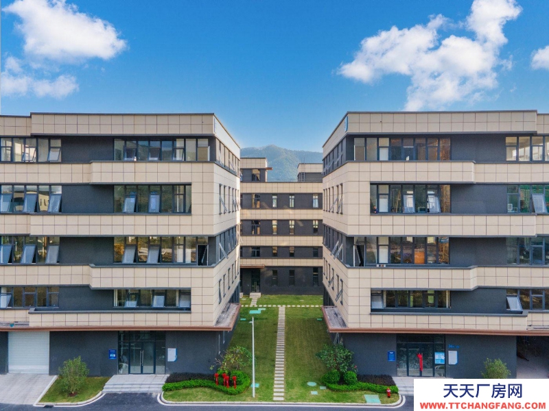 (出售) 廣州肇慶標準廠房（現房），五十年產權，三成首期。