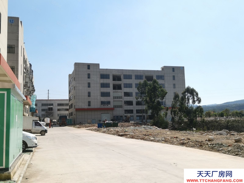 (出售) 柳州柳南廠房在柳州市科技型中小企業孵化園內,環境優美,配套齊全。