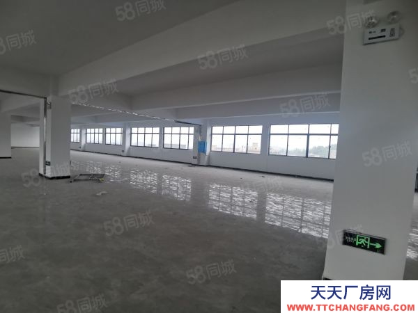 邵陽市隆回區(qū) 隆回城東南工業(yè)園廠房出租,簡單裝修,證件齊全。