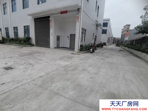 邵陽市隆回區  隆回工業園標準廠房出租，手續齊全。