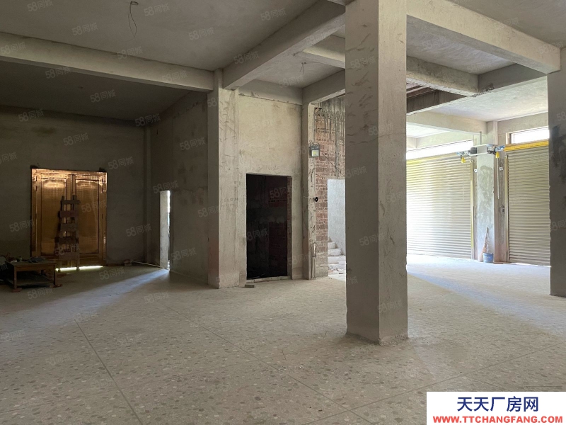 (出租)玉林北流 3面光電梯房水電路3通6.5層拖頭大車入做制衣，玩具，加工點(diǎn)