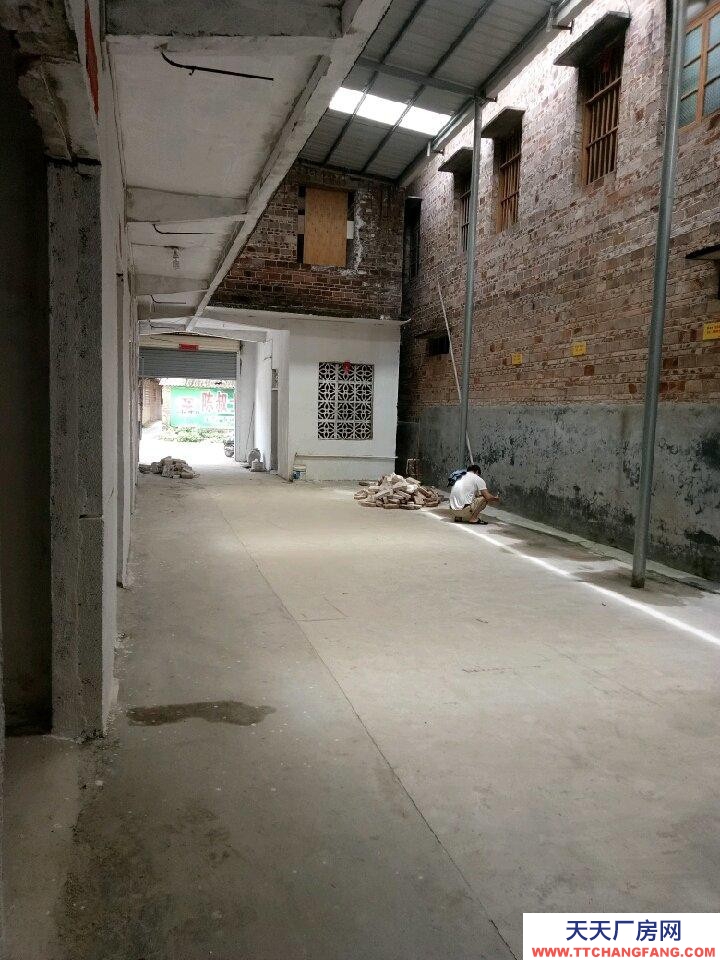 (出租) 玉林玉州區毅德市場附近蓮塘宅田村大道路旁倉庫