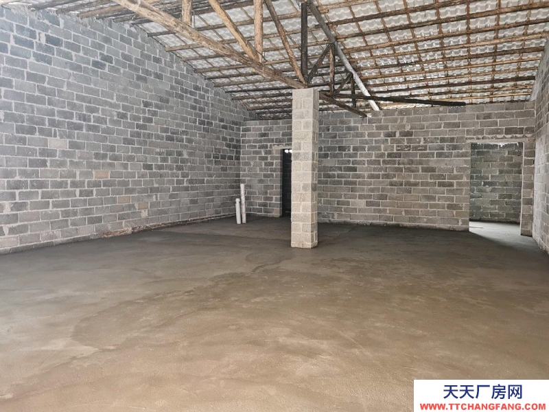 (出租) 玉林興業全新磚木結構110平方米，適用于倉庫，小型工場，作坊加工等。