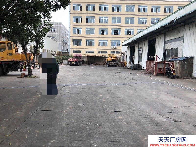 (出租) 廣東佛山2千方倉(cāng)庫(kù)招租 空地多且不收費(fèi) 廠房租金便宜 可當(dāng)兩層使用