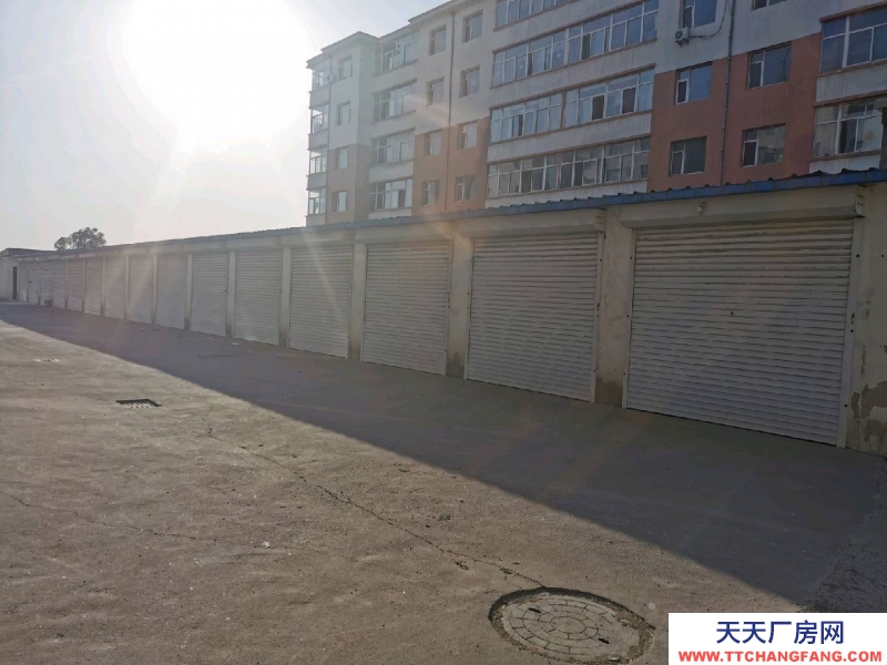 (出租) 聯(lián)排車庫，可租可售，地面硬化已做，即租即用，