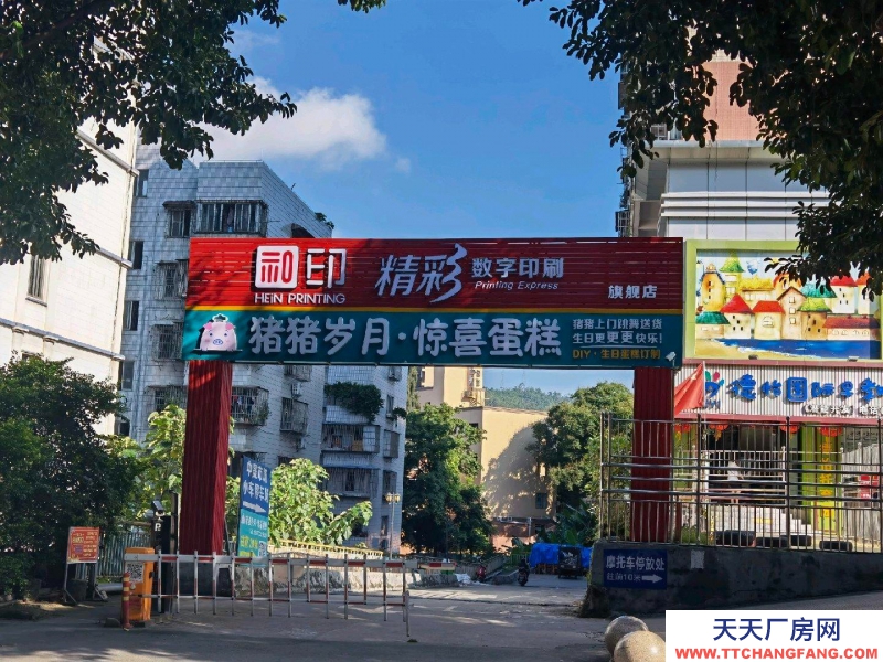 (出租)梧州長洲 市中心的倉庫,中晟廣場負一層車庫，可整租或分租。