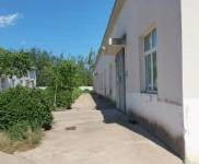 (出租) 廠庫房高6.5米左右。京承高速寬溝出口一公里