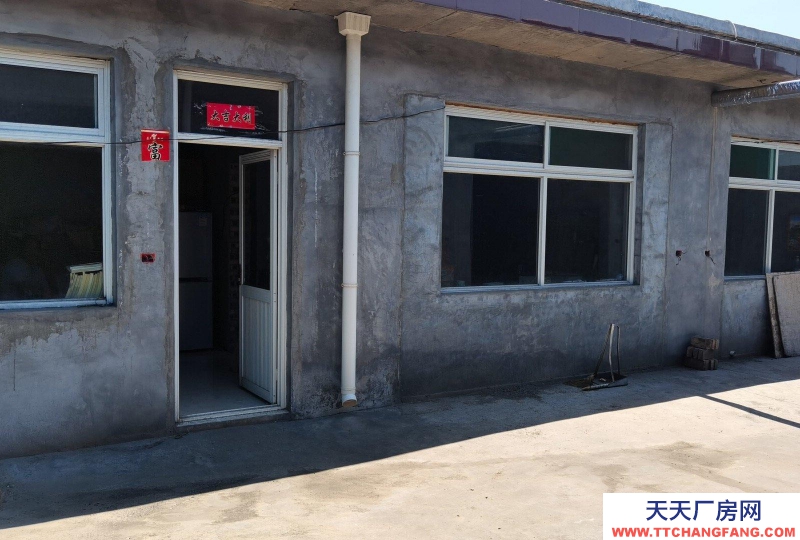 (出租) 有住宿有庫房有衛(wèi)生間有廚房，居家辦公辦廠作庫房都可以