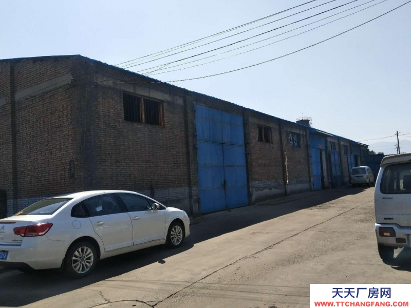 (出租) 倉庫和辦公室出租，水電暖齊全，交通方便。