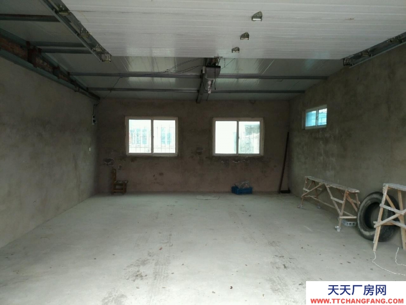 (出租) 營口大石橋蔬菜批發市場附近解放道口 倉庫出租 40平米