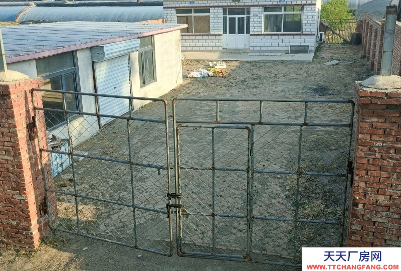 (出租)朝陽凌源 水電齊全，交通便利，距離市場(chǎng)外環(huán)都很近