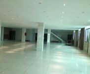 (出租) 新大洲大道 800平倉庫出租 全新裝修賣場 大路邊 價格便宜