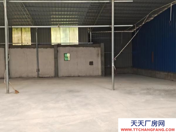 岳陽(yáng)市岳臨湘區(qū) 前院200平方 一樓130 后院350 還有3間平頂房