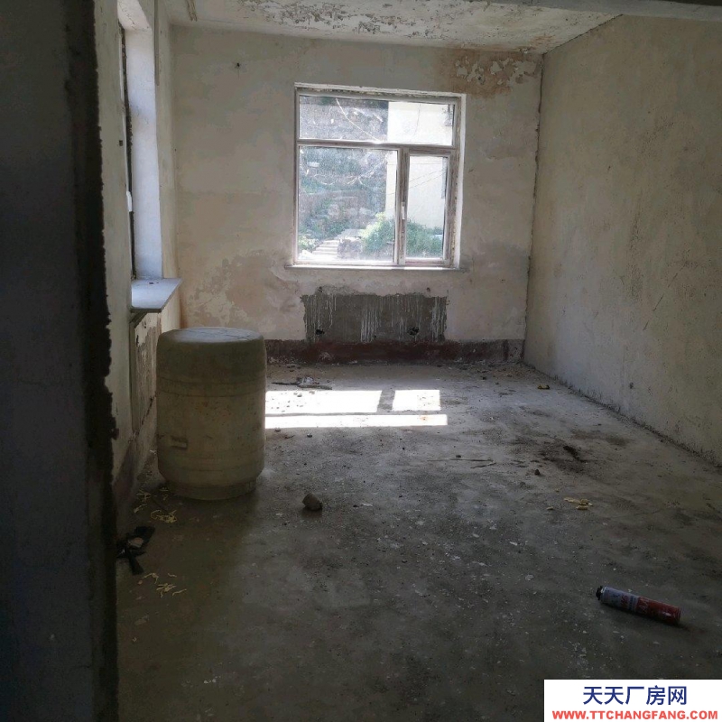 (出租)本溪明山 二層255平米出租（已隔12間房）