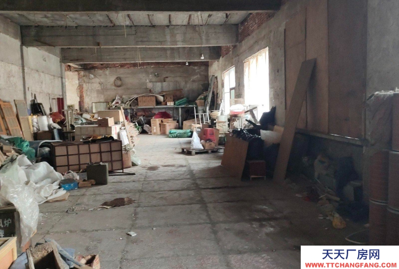 (出租) 本溪溪湖區倉庫300平，大院1500平出租