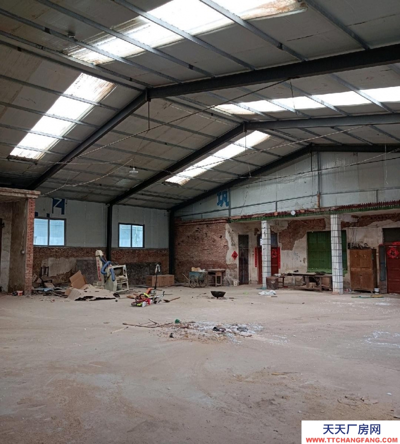 菏澤曹縣高標準全封閉式車間，全明戶型中間無立柱有配套廚房辦公室