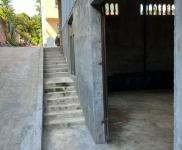 (出租) 倉庫位于外國語學校對面，車輛可以直接進入