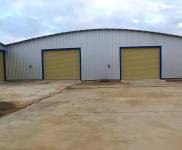 (出租) 個(gè)人直租見龍大道臨街、前庭后院、一層可做商鋪、二三層標(biāo)間。