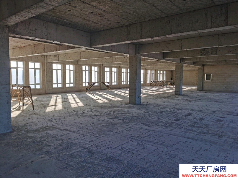 (出租) 鞍山鐵西通尊產業園西側廠房辦公樓整體出租