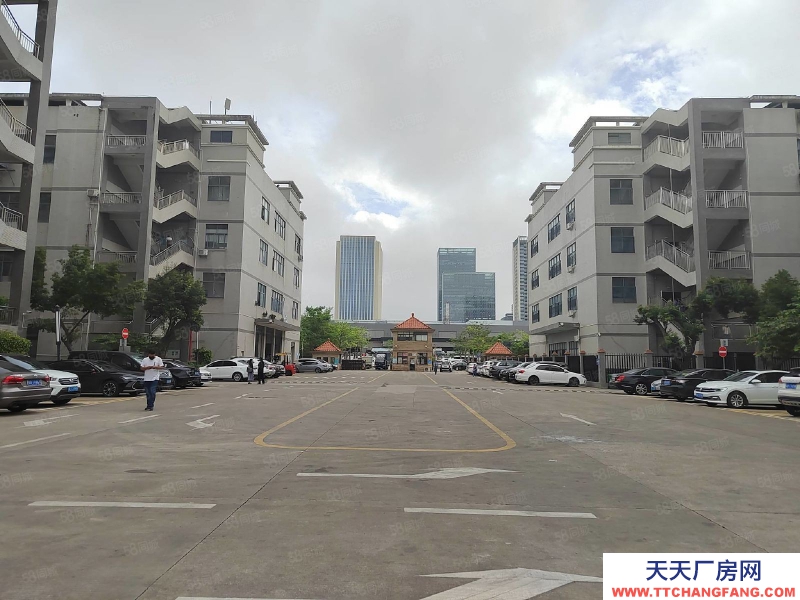 (出租) 深圳帶紅本龍崗南聯精裝修一樓1000平米樓上1500平廠房出租