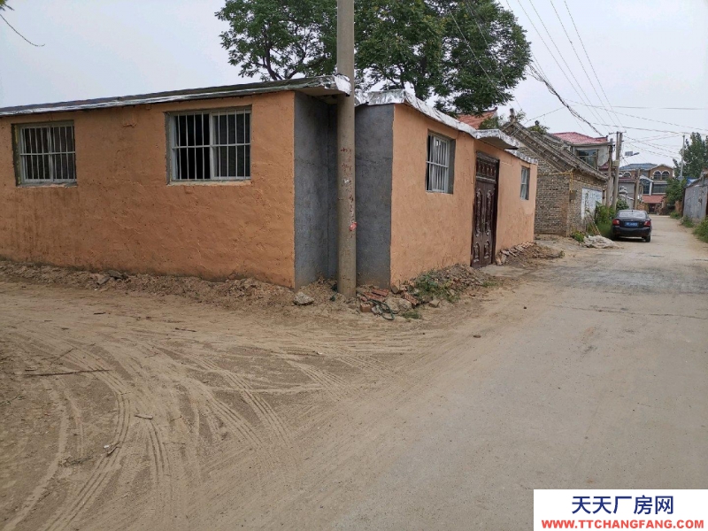 菏澤東明縣城東北角郊區龍王廟村前街