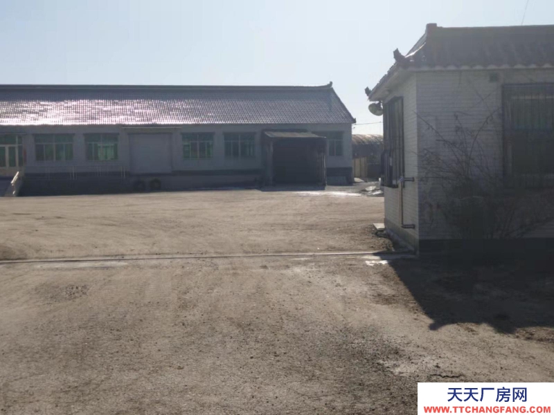 (出售)鞍山海城 國有土地3150平，三相電，交通便利。