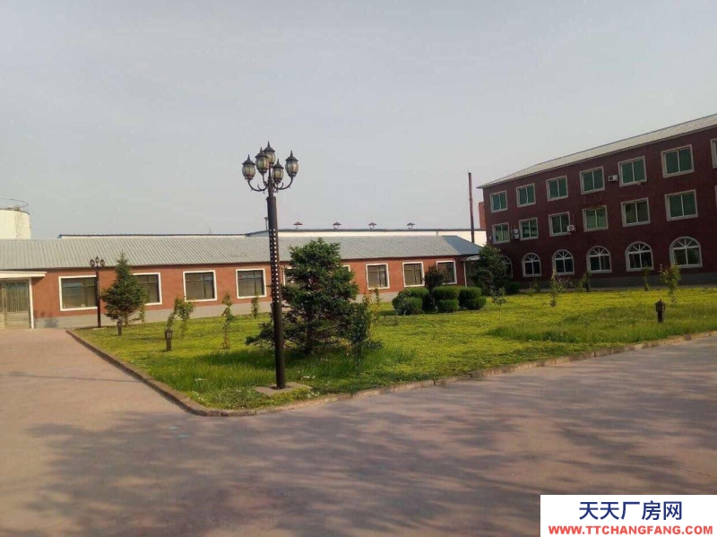 (出售) 鞍山臺(tái)安縣高速口附近 廠房 15000平米