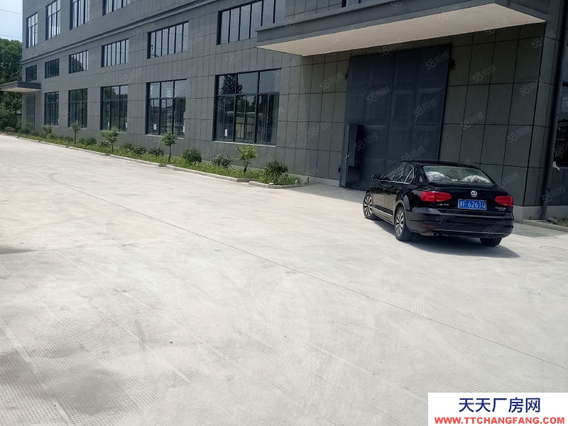嘉興桐鄉(出租) 河山工業園區，廠房出租9000平方，可以分割，大車好講出